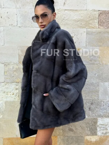 Короткая норковая шуба с английским воротником - цвет графит - фото 3