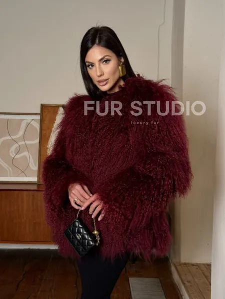 Шуба из меха ламы цвет Burgundy - фото 8