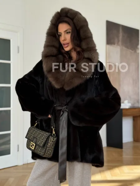 Коричневая норковая шуба с накладными карманами - фото 5