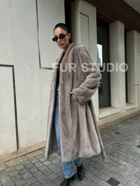 Стильная шуба из скандинавской норки - фото 9