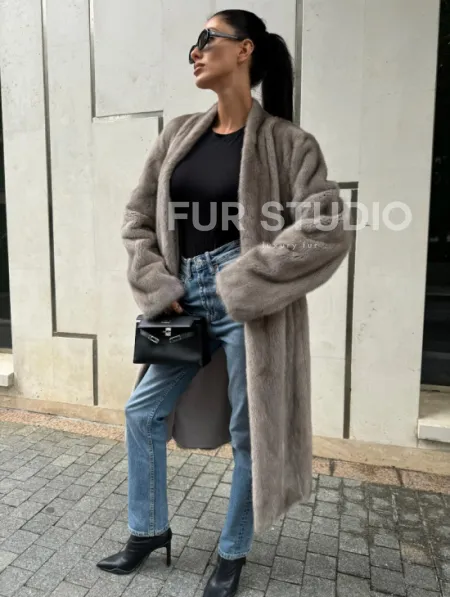 Стильная шуба из скандинавской норки - фото 8