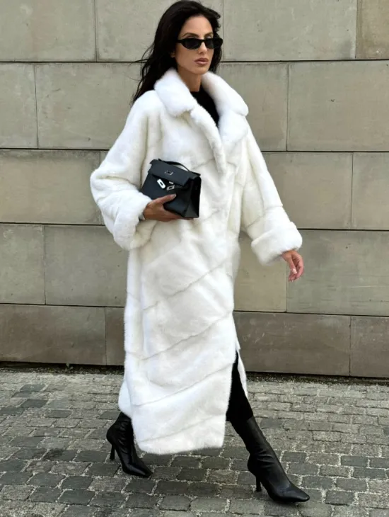 Длинная норковая шуба White COLLECTION с английским воротником - фото 0