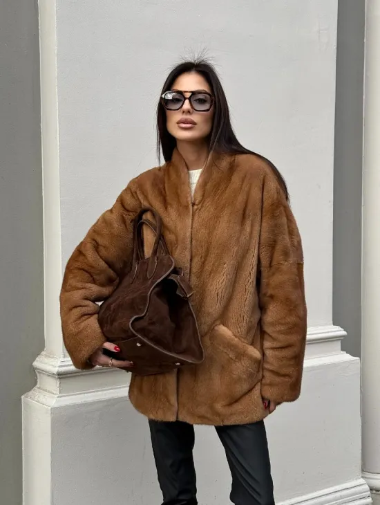 Шуба из меха норки NAFA  