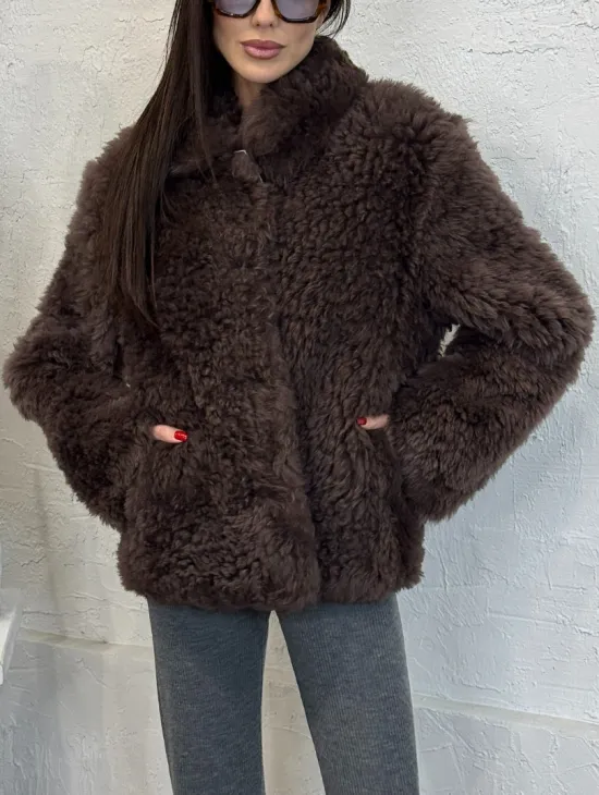 Полушубок - куртка женская из натуральной овчины с воротником апаш - фото 3