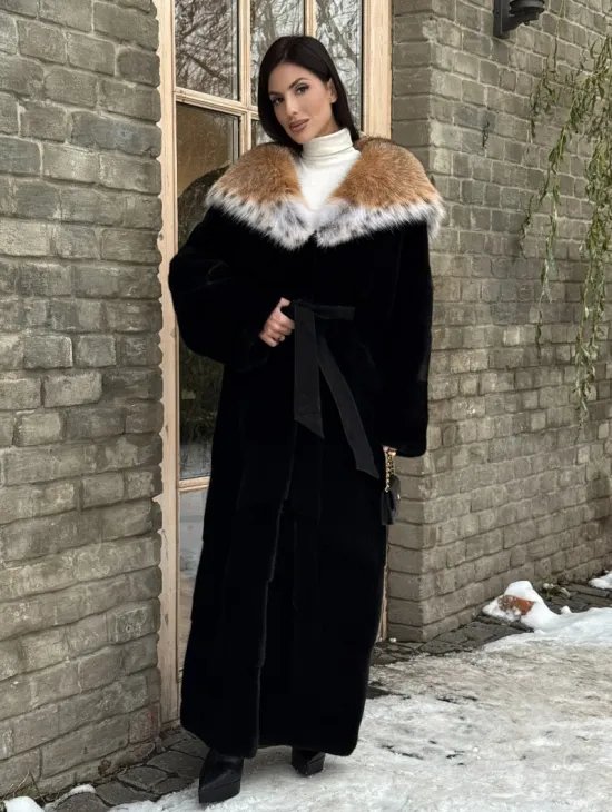 Черная длинная шуба из норки с капюшоном из меха рыси - фото 6