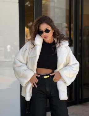 Белая короткая норковая шуба - фото 0