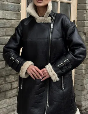 Удлиненная дубленка на белой овчине - фото 2