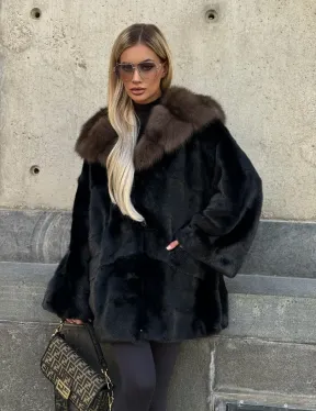 Черный норковый полушубок с капюшоном куница - фото 0