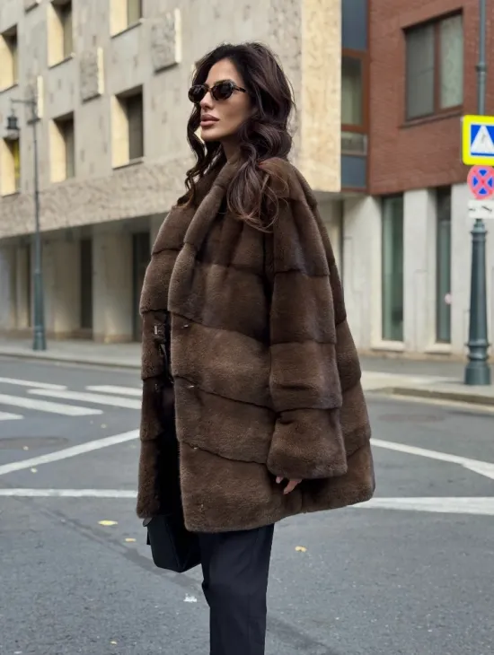 Шуба норковая коричневая - фото 9