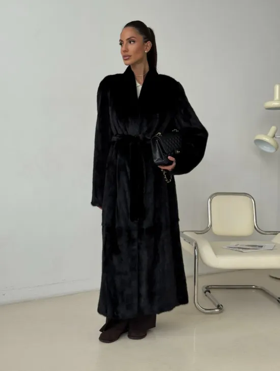 Длинная черная норковая шуба - фото 11