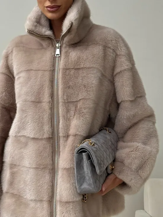 Норковая куртка стойка воротник - фото 2