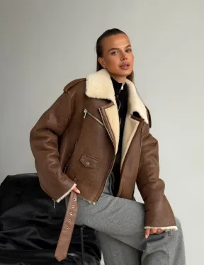 Короткая косуха-дубленка из овчины - фото 10