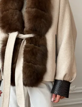 Женское шерстяное полупальто с мехом - фото 2