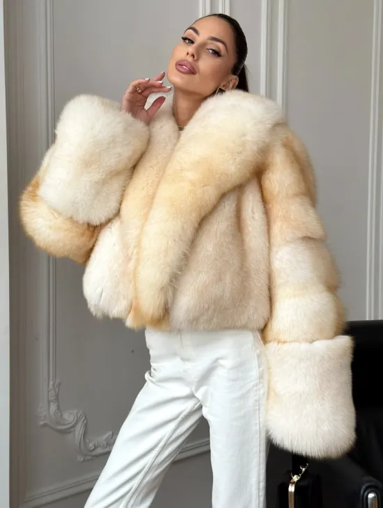 Шуба короткая из меха финского песца - фото 7