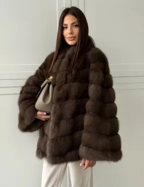 Женская шуба из меха куницы - фото 12