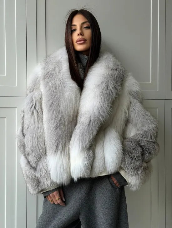 Полушубок из белой лисы, рукава - косички - фото 0