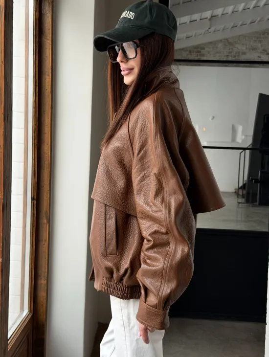 Стильная кожаная куртка - фото 6