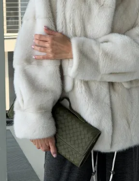 Модная женская норковая куртка - фото 1