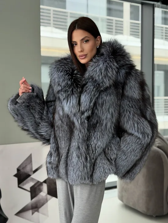 Полушубок из чернобурки с капюшоном - фото 13