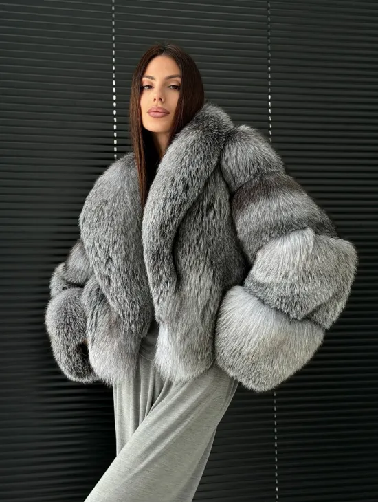 Полушубок - кроп из меха блюфрост - фото 11